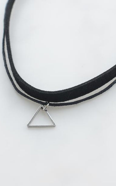 Choker with Triangle